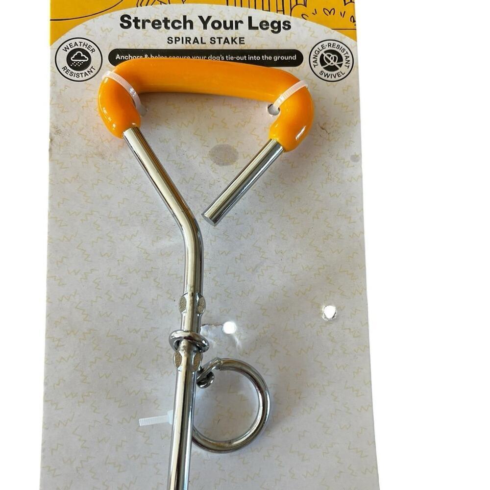 Stretch your legs spiral stake for dogs, for dogs under 50 pounds